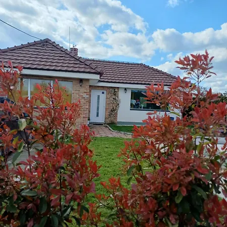 빌라 Kuca Za Odmor Loncarevic *